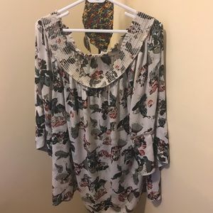 3X Woman’s Top GUC